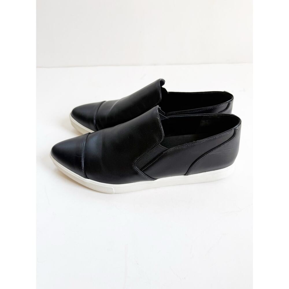 Vince Womens Paeyre Slip On Shoes Sneakers Pointed Toe Black Leather 7 - Picture 2 of 5